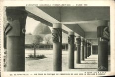 CPA Exposition Coloniale Internationale Paris 1931 Congo Blege Vue du portique des industries de luxe vers le pavillon