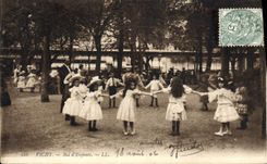 CPA Vichy Bal d'Enfants