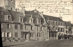 VINTAGE POSTCARD Roscoff the Hotel of the Sea bathings