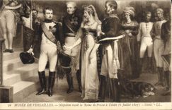 VINTAGE POSTCARD Musee Of Versailles Napoleon Recoit the Queen of Prussia has Tilsitt