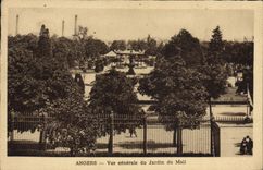 CPA Angers Vue Generale Du Jardin Du Mail