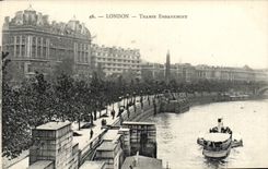 Barco del terraplén de Londres Thames de la POSTAL de la VENDIMIA