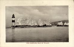 VINTAGE POSTCARD The Needles Isel off Wight Lighthouse