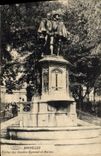 CPA Bruxelles Statue de Comtes Egmond et Hornes