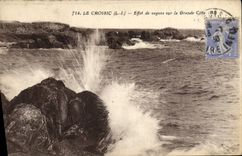 VINTAGE POSTCARD Croisic Effect Waves on the Great Dimension