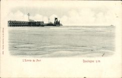 VINTAGE POSTCARD Boulogne On Sea the Entry of the Port