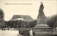 CPA Belfort Place d'Armes avec le Quand Meme et le Kiosque