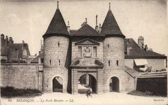 VINTAGE POSTCARD Besancon the Rivotle Gate