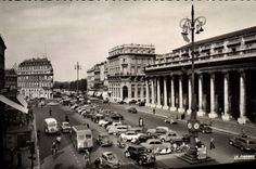 CPM Bordeaux La Place de la Comedie