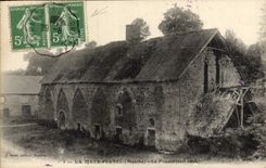 CPA La Haye Pesnel Le Prieure 