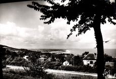 MODERN CARD Houlgate View