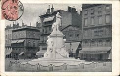 CPA Bordeaux Statue de Gambetta