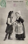 CPA La Bonne Fete Enfants Bretagne Folklore