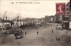 CPA Boulogne Sur Mer Les Quais