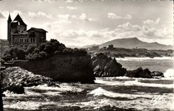 CPM Biarritz Villa Belza Au Fond la Rhune