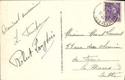 VINTAGE POSTCARD Boulogne On Mer the beach has high tide