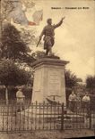 CPA Gouaix Monument aux Morts Militaria