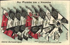CPA Au Musee De L'Armee LEs 9 drapeaux pris a l'ennemi Militaria
