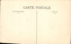 CPA Versailles Petit Trianon vu du jardin francais