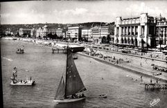 CPM La Cote D'Azur Nice Vue Generale De La Promenade