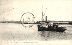 CPA Dunkerque Le Port Vu Du Large Bateau