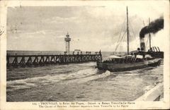 CPA Trouville La reine des Plages Depart du bateau Trouville Le Havre 