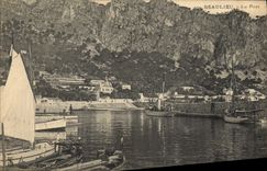 CPA Beaulieu Le port Bateaux