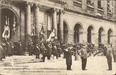 VINTAGE POSTCARD European War Handing-over Of the Flags Taken to the Germans with the governor of the Militaria Invalids
