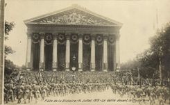 CPA Fete De La Victaire 14 Juillet 1919 Le Defile Devant La Madeleine Militaria