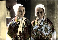 CPA Porteloises Folklore