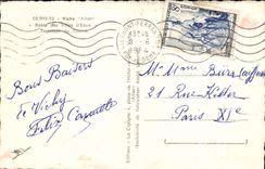 VINTAGE POSTCARD Vichy Queen of the Towns of Water Terraces of the casino