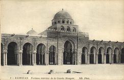 CPA Kairouan Portique Interieur de la Grande Mosquee