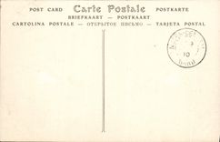 CPA Nimes La Maison Carree et la Theatre