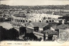 CPA Nimes Vue Generale Les arenes