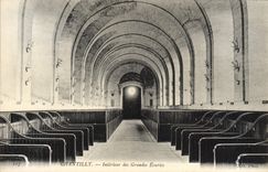 CPA Chantilly Interieur Des Grandes Ecuries Cheval Hippisme