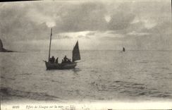 CPA Effets de nuages sur la mer Bateau