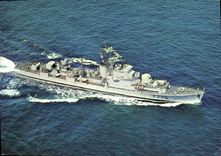 CPM Bateau L'escorteur rapide Le Champenois