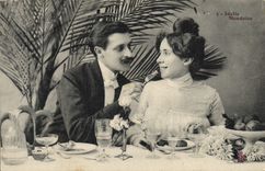 VINTAGE POSTCARD Fantasy fashionable Idylle Woman