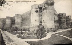 CPA Angers Le Chateau Vue D'ensemble