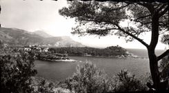 CPM Saint Jean Cap Ferrat Vue Sur Saint Hosplace Cap d'Ail et la tete de chien