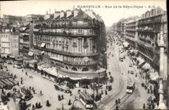 CPA Marseille Rue de la Republique Tramway