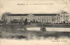 CPA Montpellier La Citadelle et le Nouveau Jardin