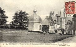 CPA La Bretagne Vitre Le Chateau des Rochers Ancienne residence de Mme de Sevigne 
