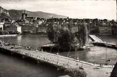 CPM Geneve Le Pont du Mt Blanc Ile Rousseau Le pont des Bergues St Pierre et le Saleve 