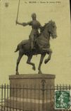 CPA Reims Statue de Jeanne d'Arc (carte toilee)