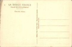 CPA Palais De Fontainebleau Cour des adieux