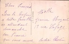 CPA Fantaisie Femme Paris 