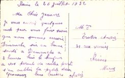 Mujer de la fantasía de la POSTAL de la VENDIMIA