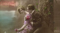 Mujer de la fantasía de la POSTAL de la VENDIMIA