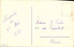 La fantasía de la POSTAL de la VENDIMIA florece el lirio de los valles